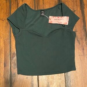 SHEIN Deep Green Crop Top